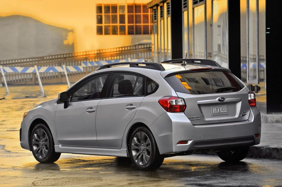  Subaru Impreza 2012 года  (фото 103 из 120)